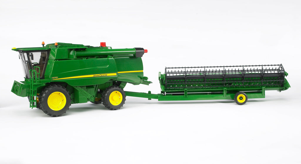 Bruder 09804 John Deere T670i Combine Harvester 22.16.8