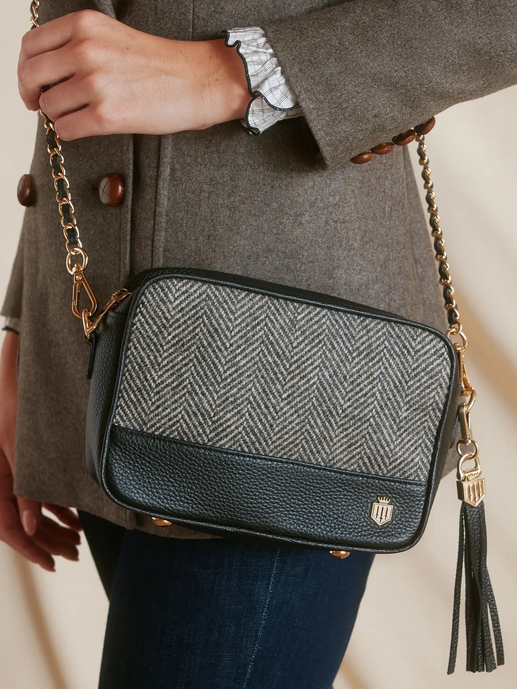 Finsbury - Herringbone Black Leather