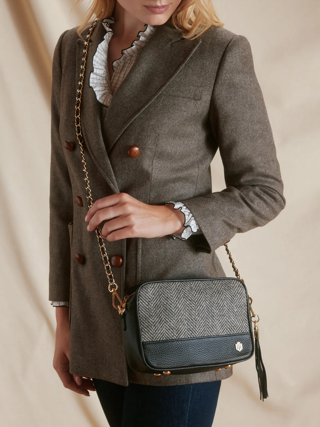 Finsbury - Herringbone Black Leather