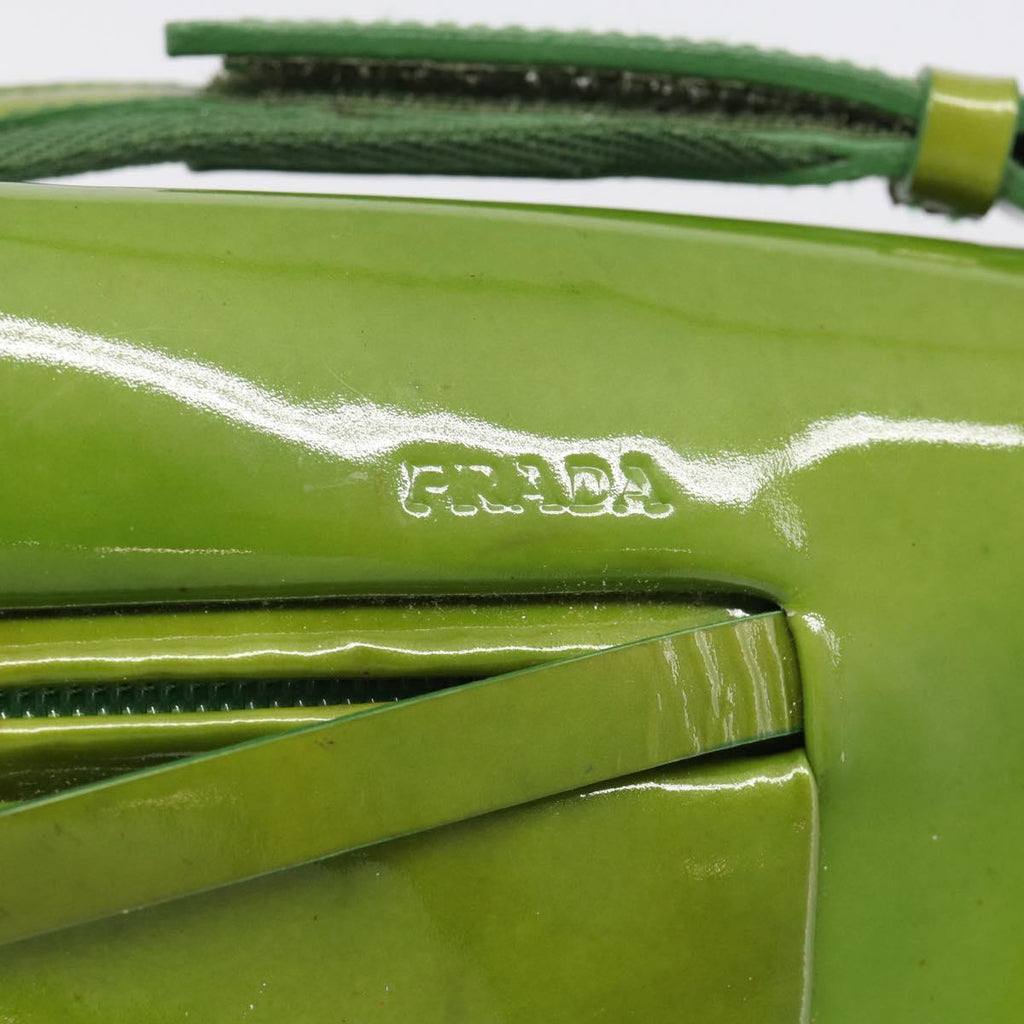 PRADA Shoulder Bag Patent leather Green Silver Auth 213055