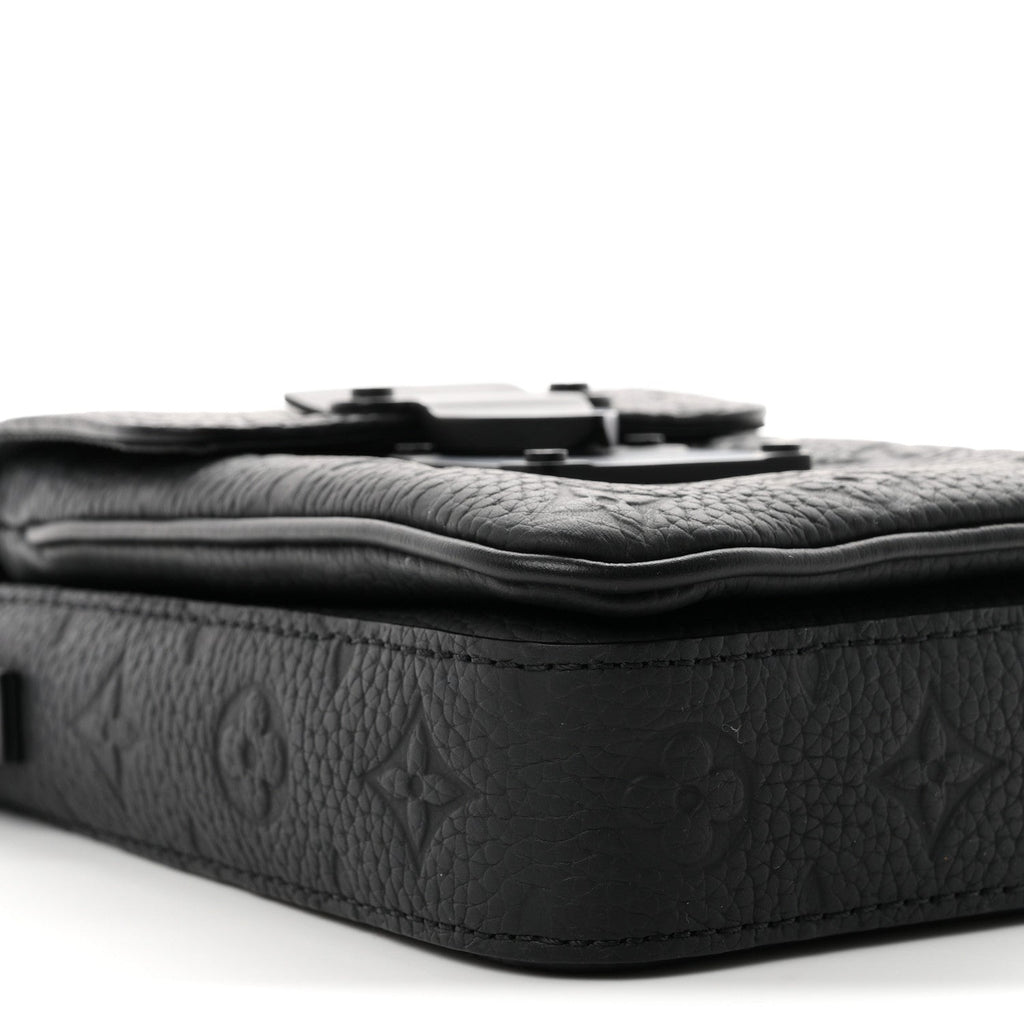 Taurillon Monogram S Lock Wearable Wallet Black