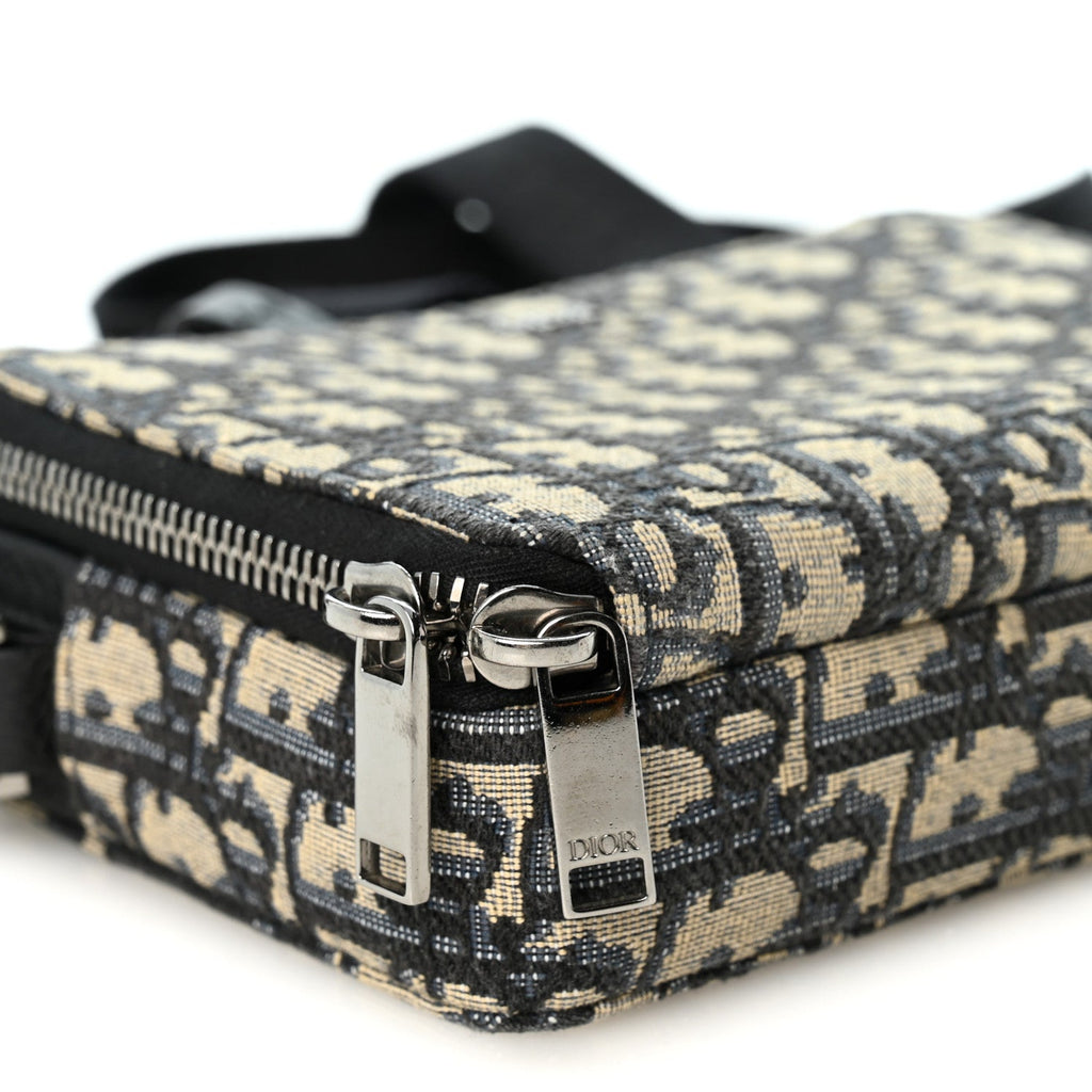 Oblique Zipped With Strap Pouch Blue Beige