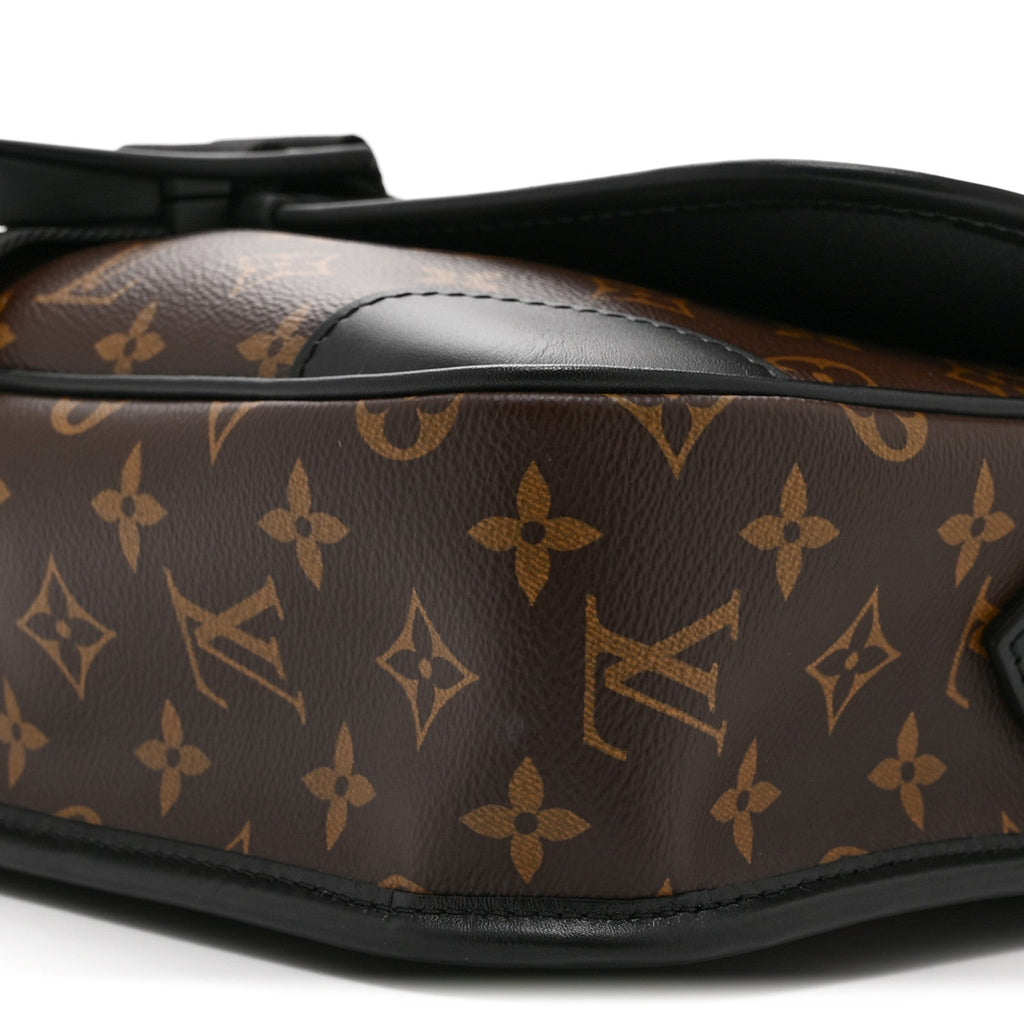 Monogram Macassar Archy Messenger MM