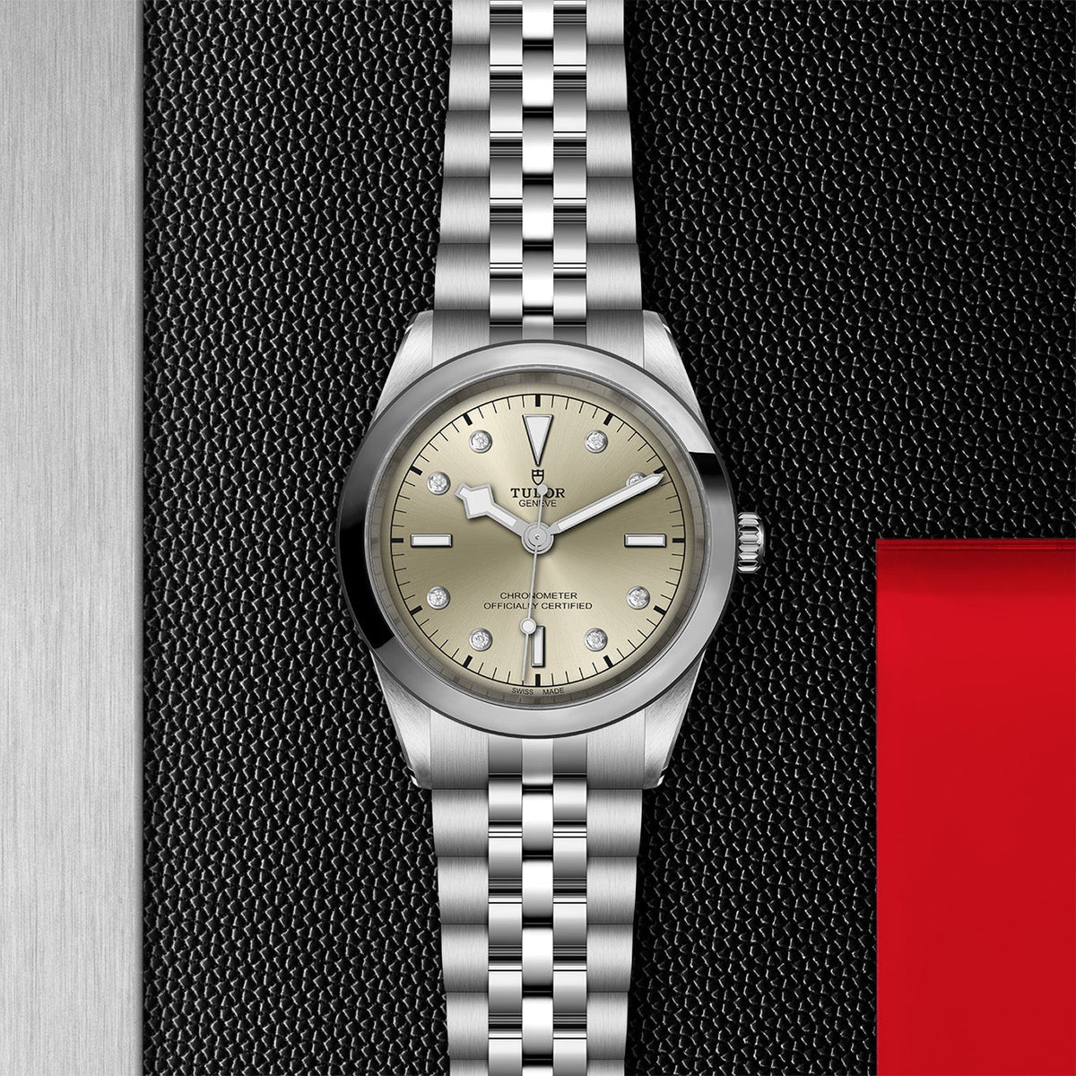 TUDOR Black Bay 41 M79680-0006