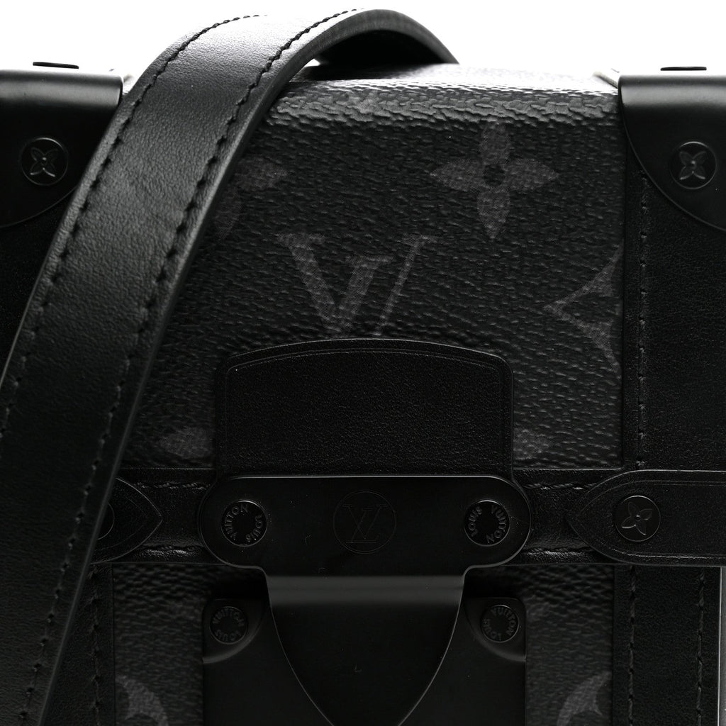 Monogram Eclipse Vertical Trunk Wearable Wallet Black