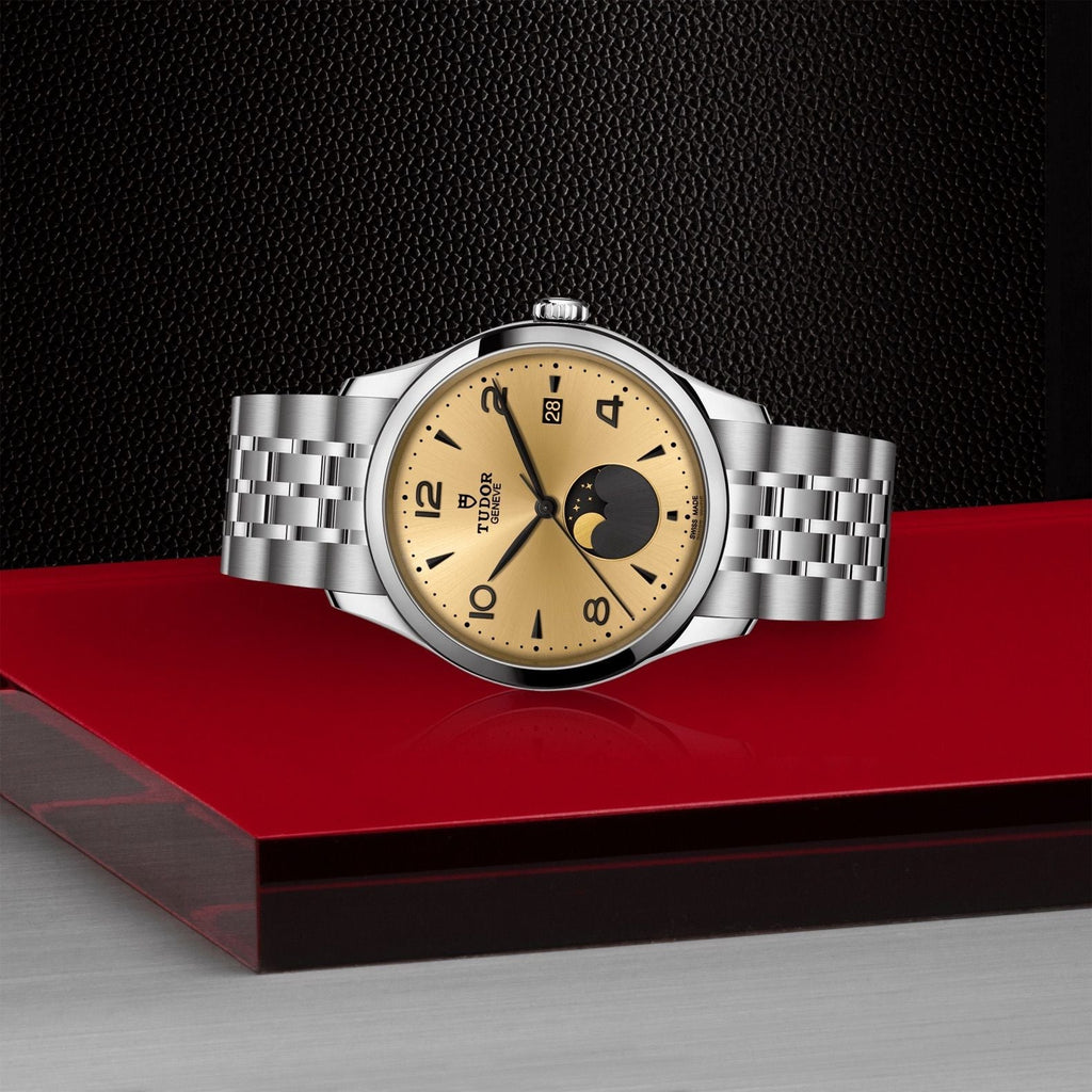 TUDOR 1926 Luna M91560-0001