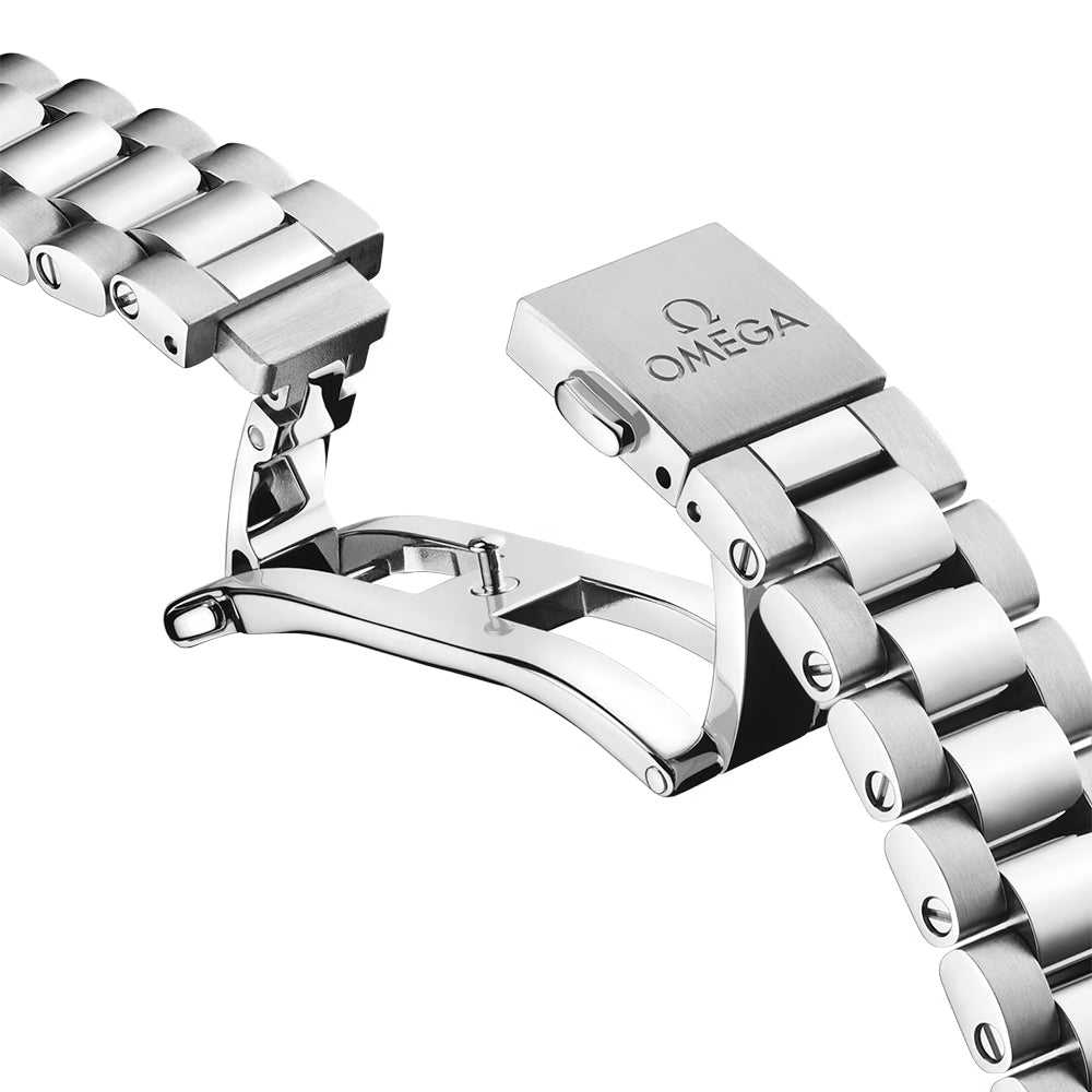 Seamaster Aqua Terra 150M 30mm - Black on Bracelet