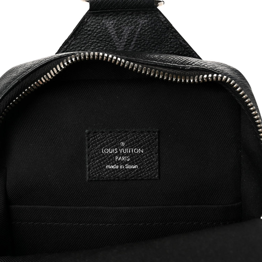Taigarama Outdoor Slingbag Black