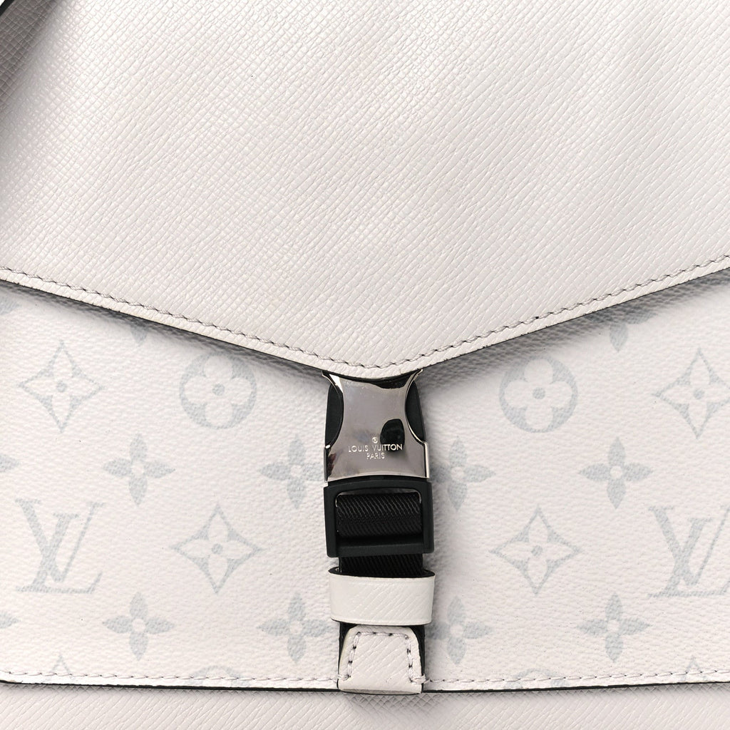 Taigarama Outdoor Flap Messenger White