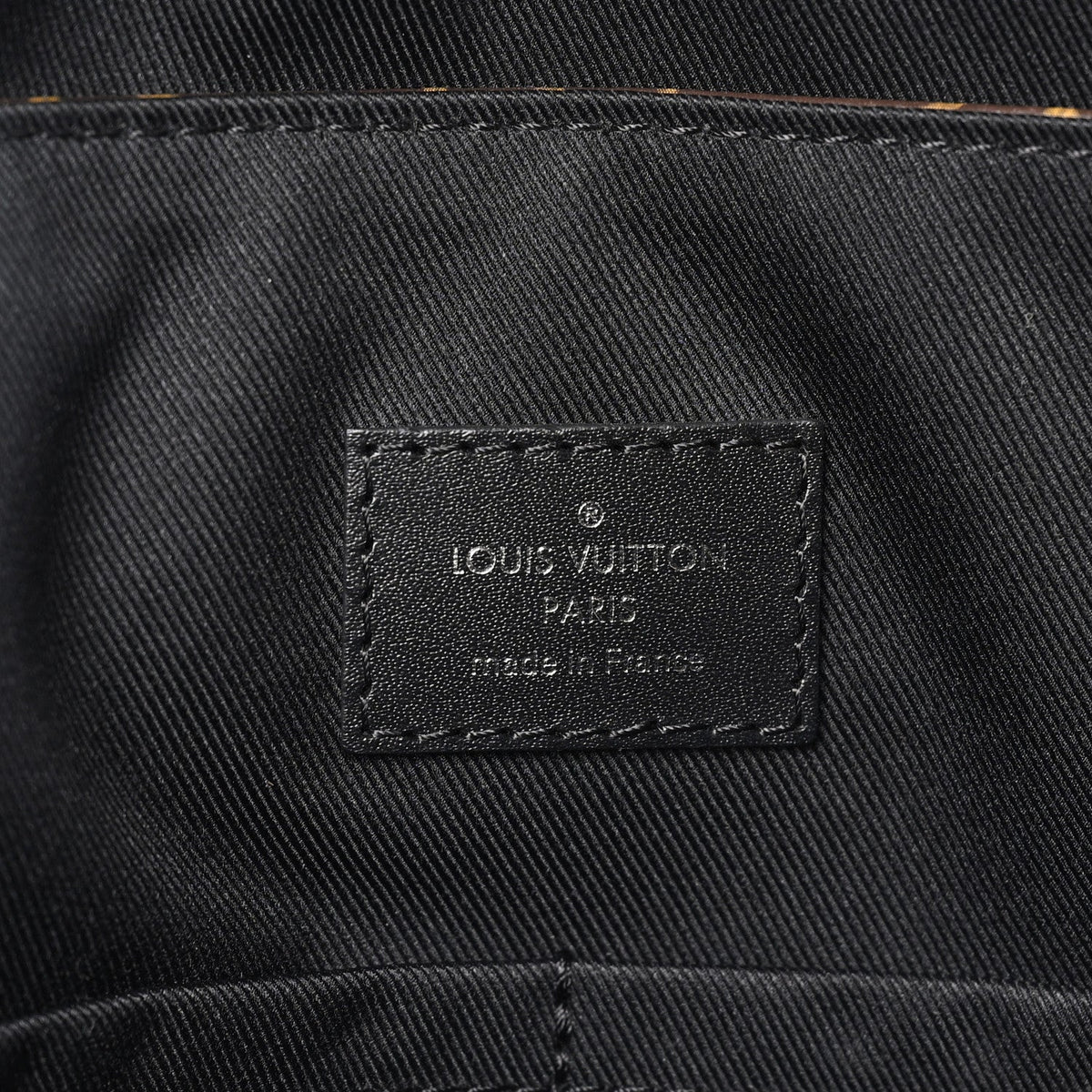 Monogram Macassar Christopher Messenger