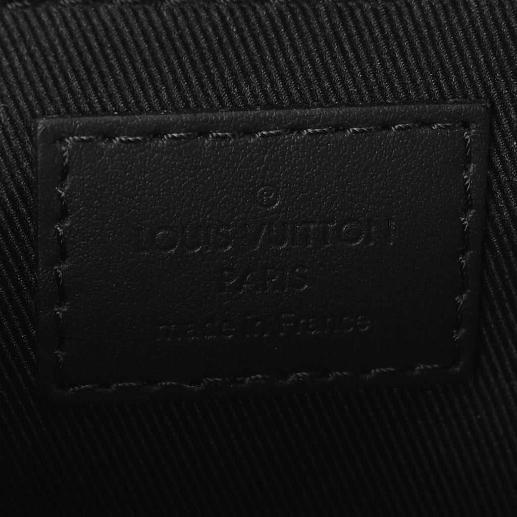 Taurillon Monogram Pico S Lock Ultra Black