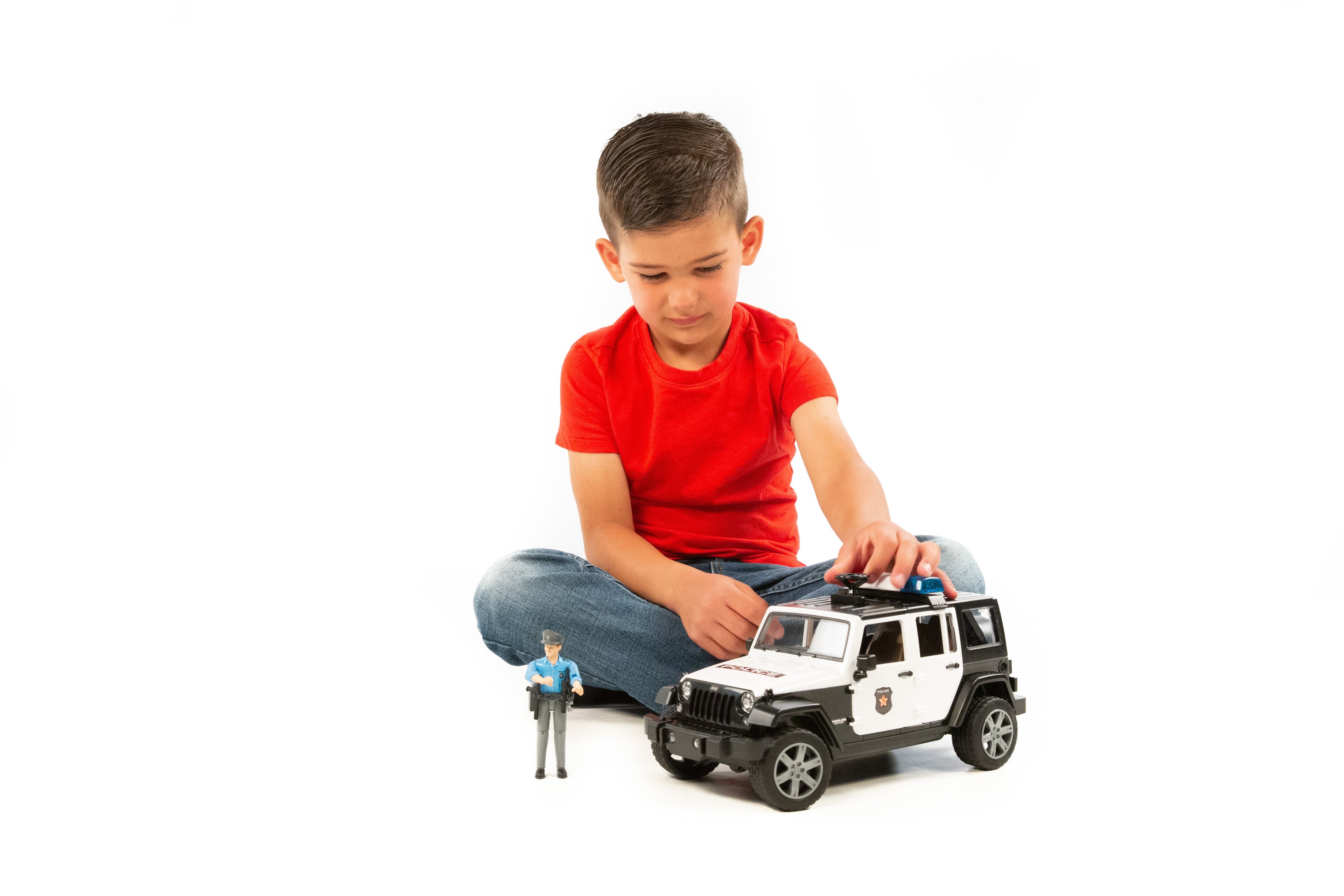 Bruder 02526 Jeep Wrangler Unlimited Rubicon Police Vehicle with Police Office and Equipment 20.12.8