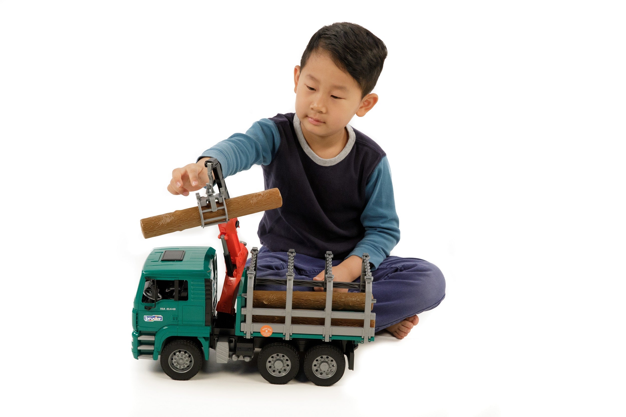 Bruder 02769 Man TGA Timber Transport Truck with Loading Crane and 3 Trunks 20.12.8