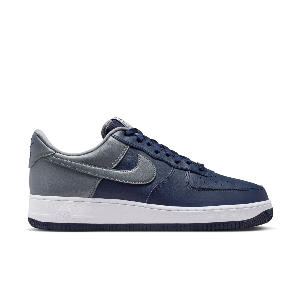 Nike Air Force 1 '07 LV8 - Men's
