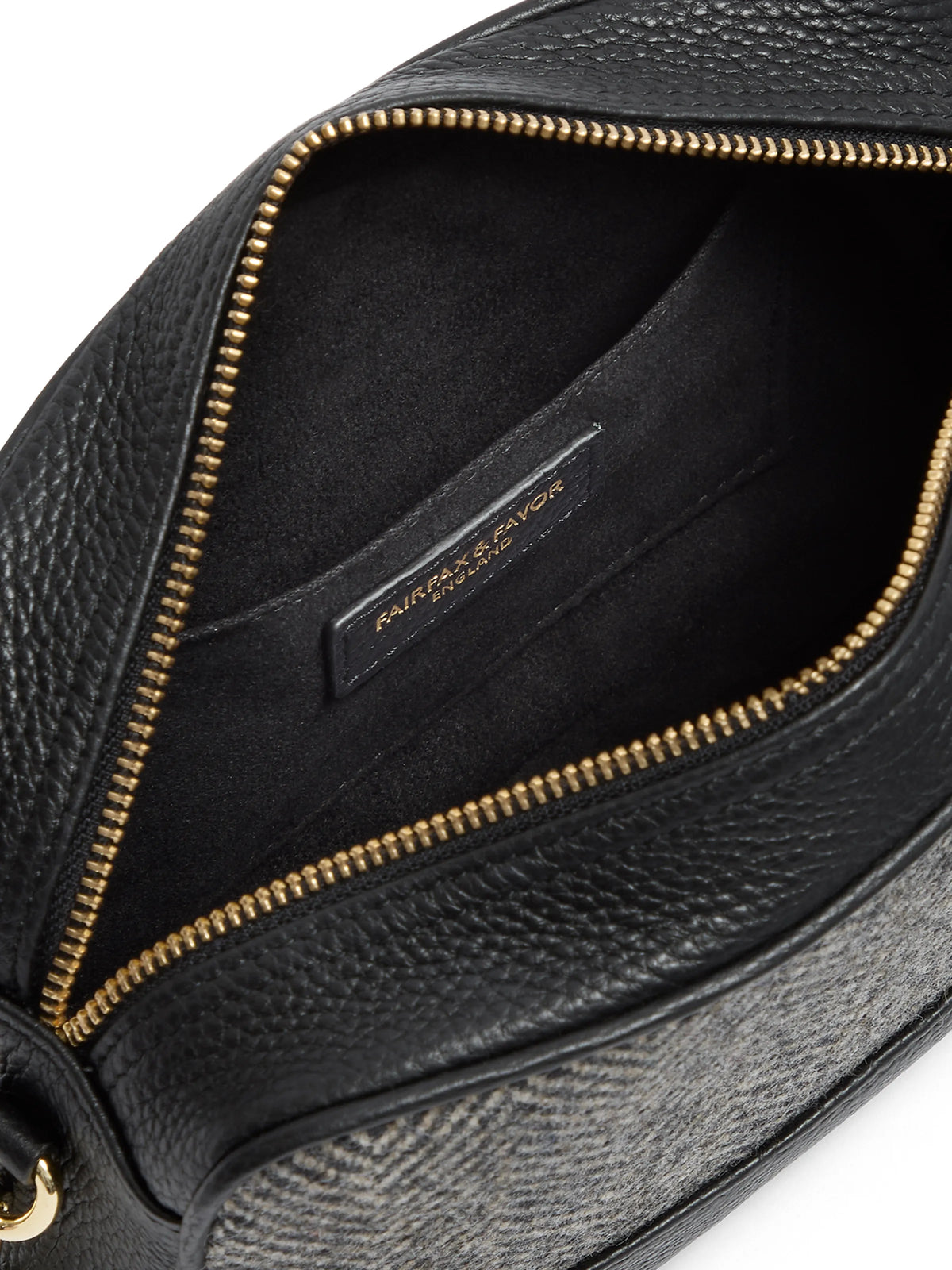 Finsbury - Herringbone Black Leather