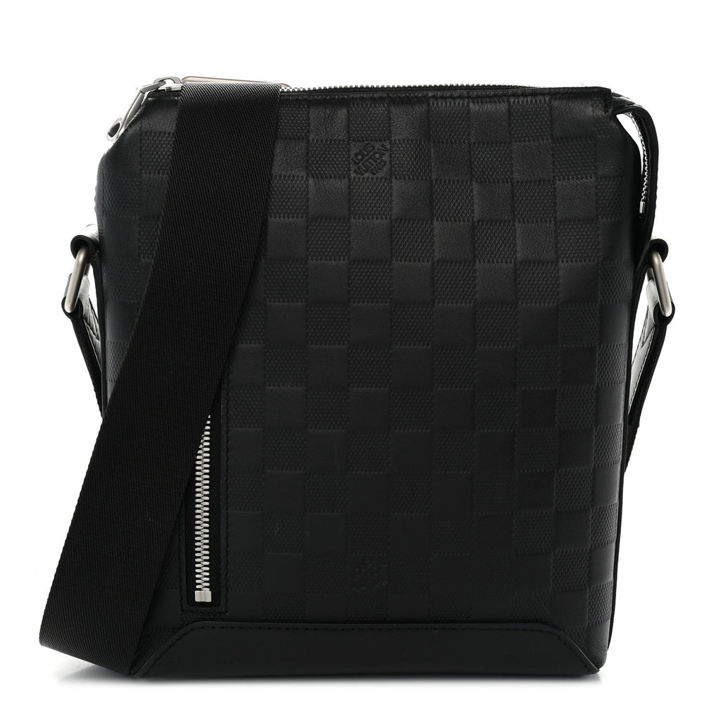 Damier Infini Discovery Messenger BB Onyx