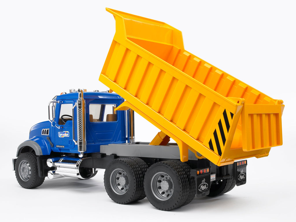 Bruder 02815 Mack Granite Dump Truck 24.12.8