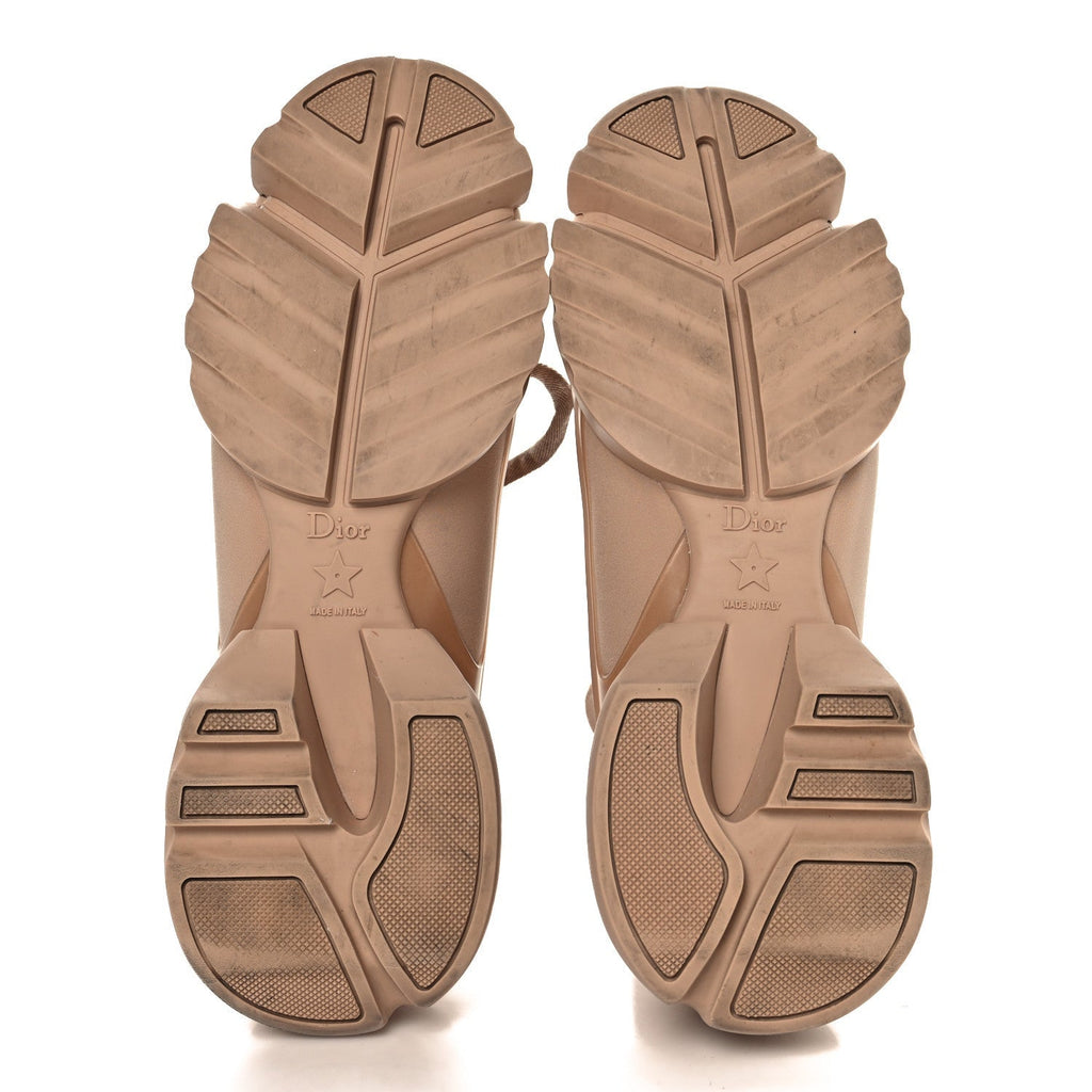 Neoprene Rubber Womens D-Connect Sneakers 38.5 Nude