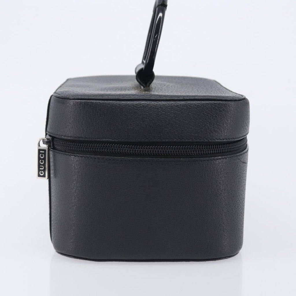 GUCCI Vanity Pouch Leather Black Silver 039 1705 0710 Auth hk4201
