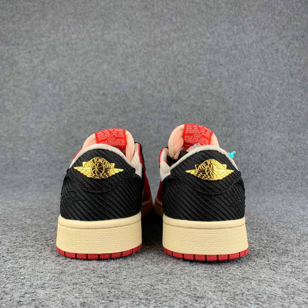 Trophy Room x Air Jordan 1 Retro Low OG SP 'Rookie Card - Away'