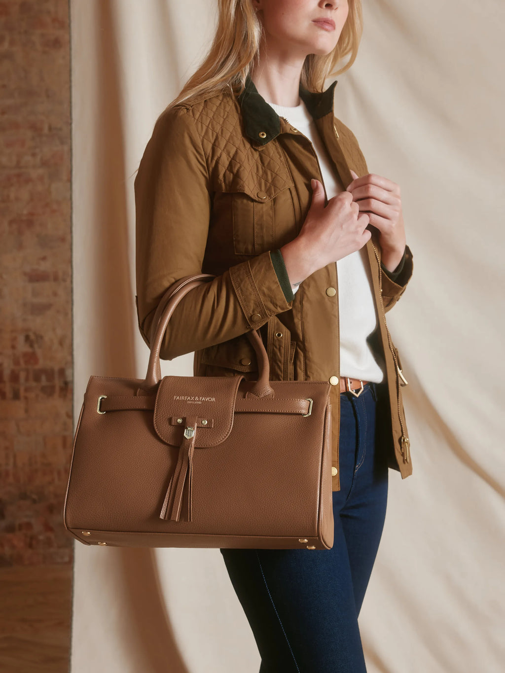 Windsor Handbag - Tan Pebbled Leather